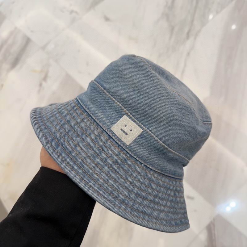 Acne hat dx (9)