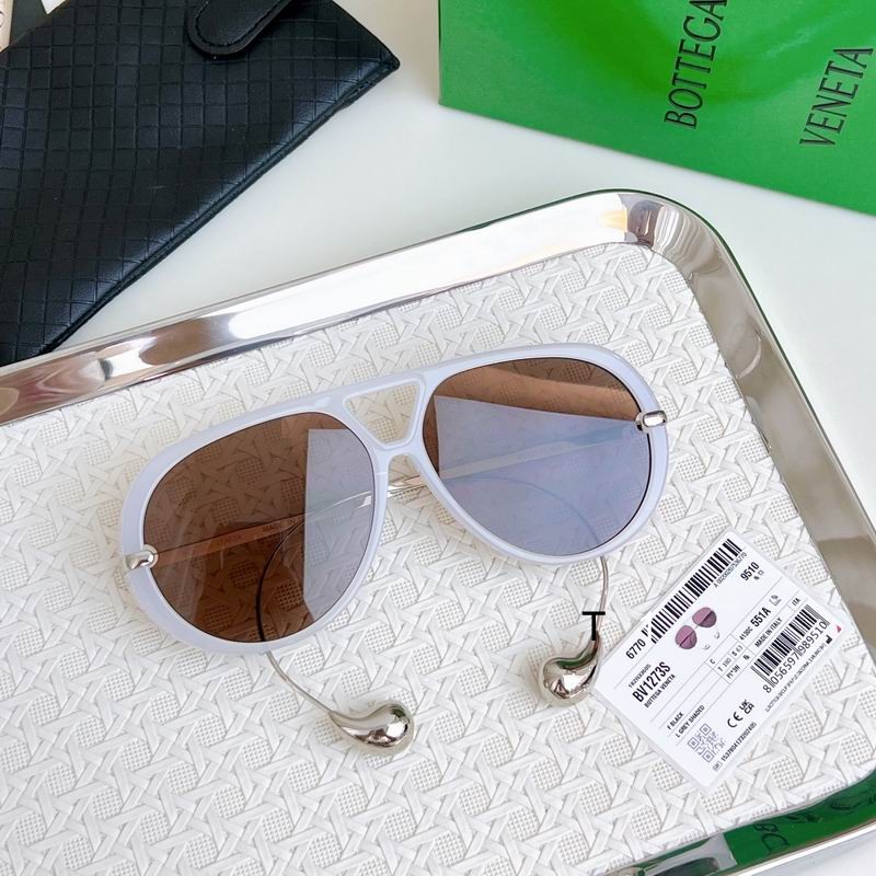 BV BV1273 63-12-180 a02