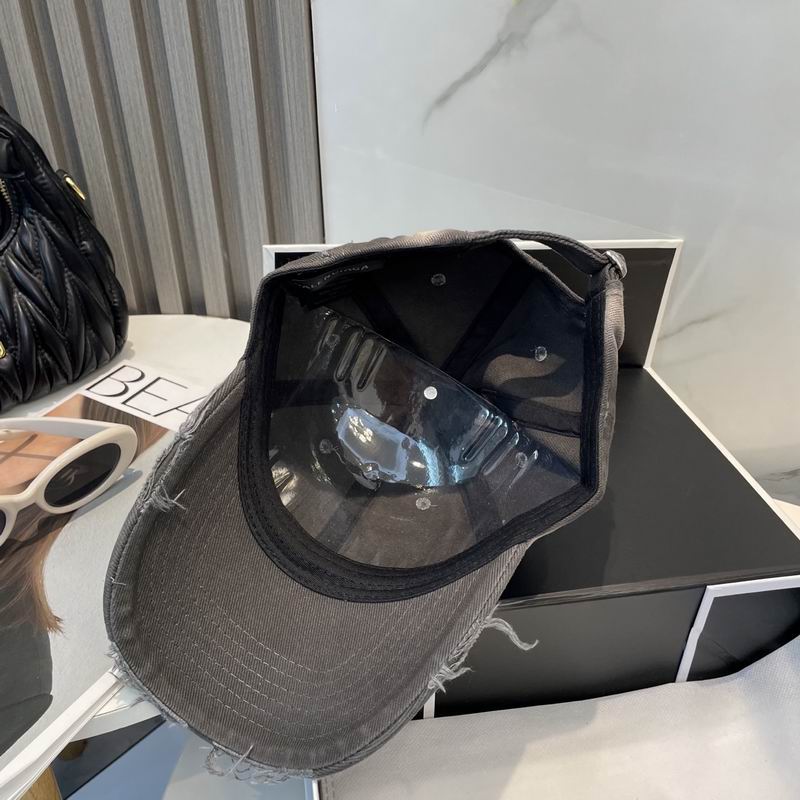 Balenciaga Cap dx (133)