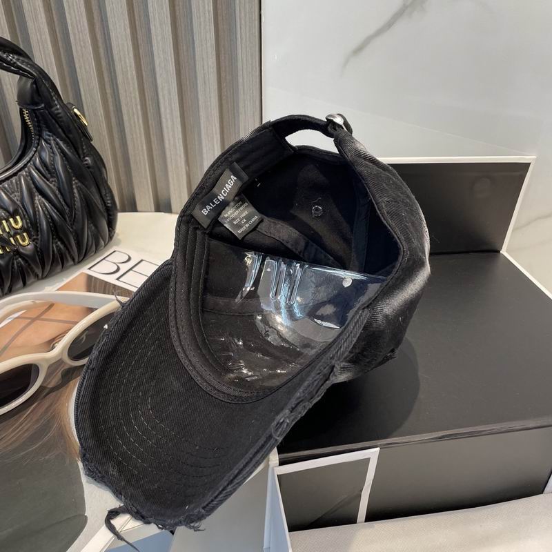 Balenciaga Cap dx (142)