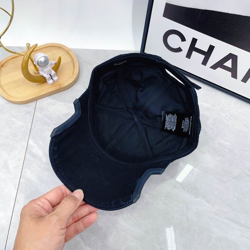 Balenciaga Cap dx (165)
