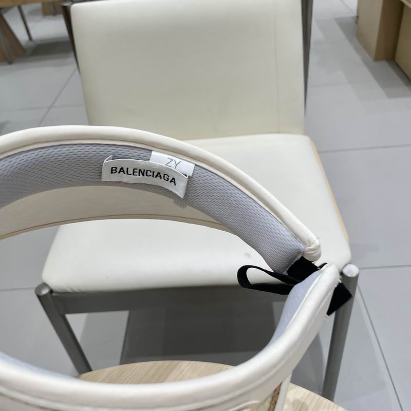 Balenciaga Visor (41)