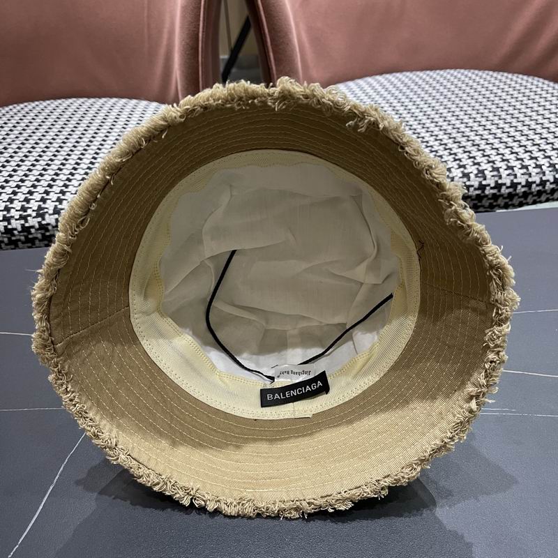 Balenciaga hat (1)