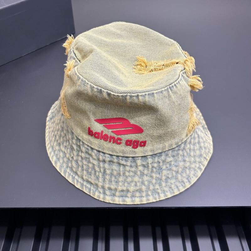 Balenciaga hat dx (4)