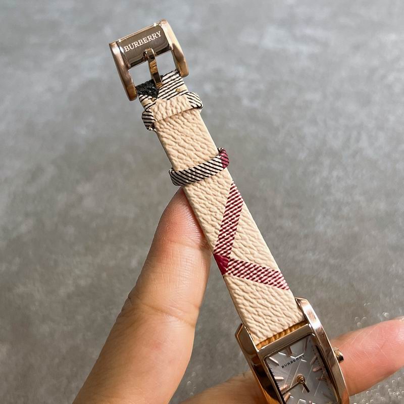 Burberry 19X30mm 39 (12)