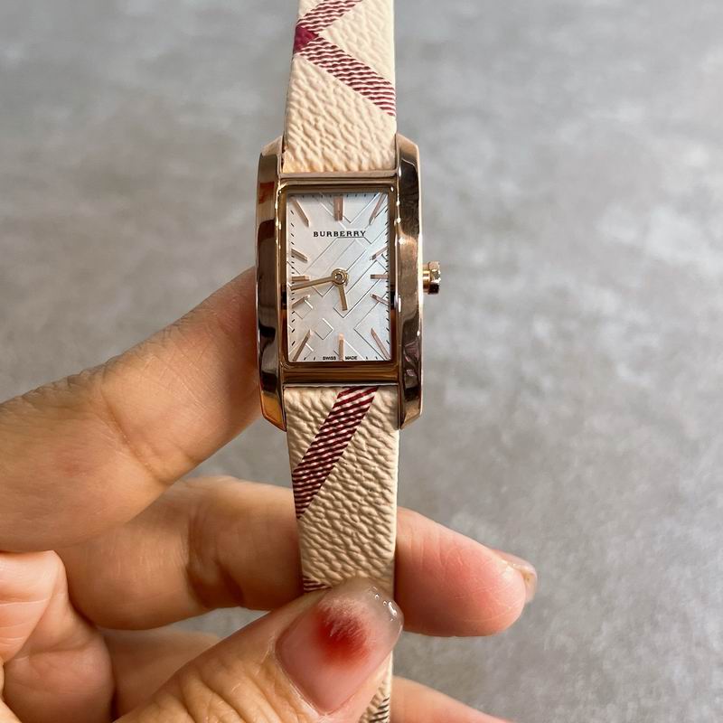 Burberry 19X30mm 39 (14)