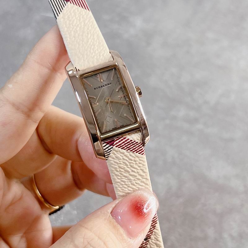 Burberry 19X30mm 39 (4)