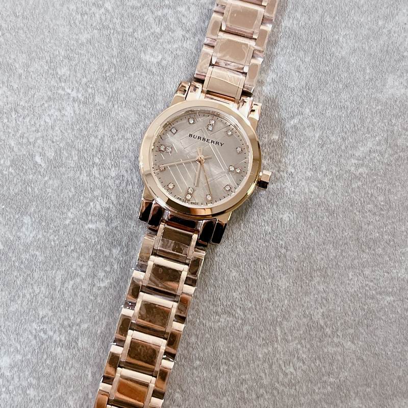 Burberry 26mm 46 (4)