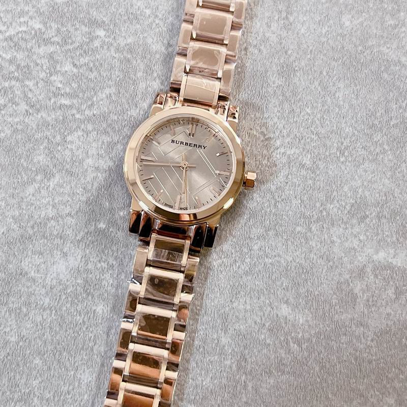 Burberry 26mm 47 (7)