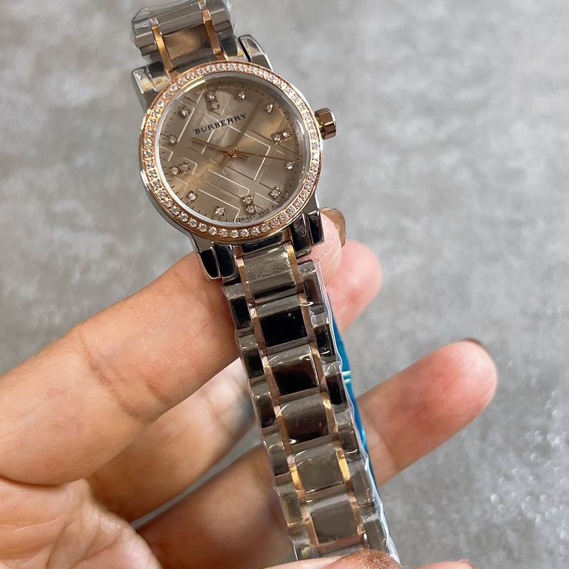 Burberry 26mm 48 (17)