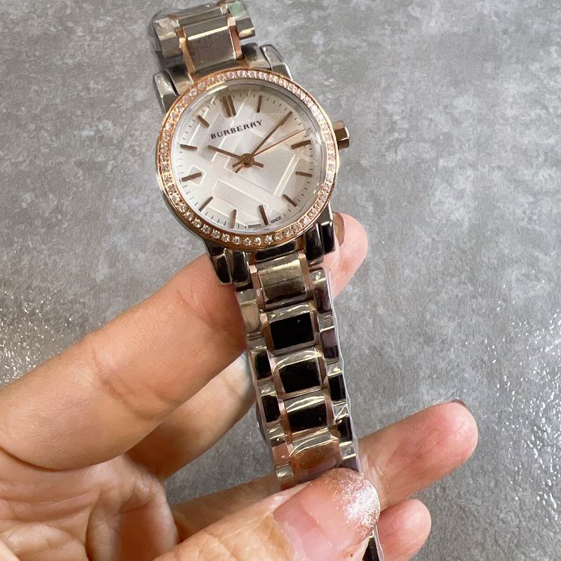 Burberry 26mm 48 (18)