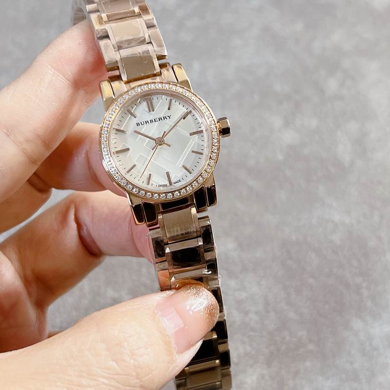 Burberry 26mm 48 (6)