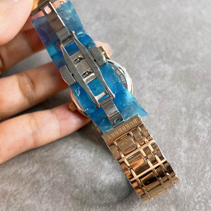 Burberry 29mm 50 (1)