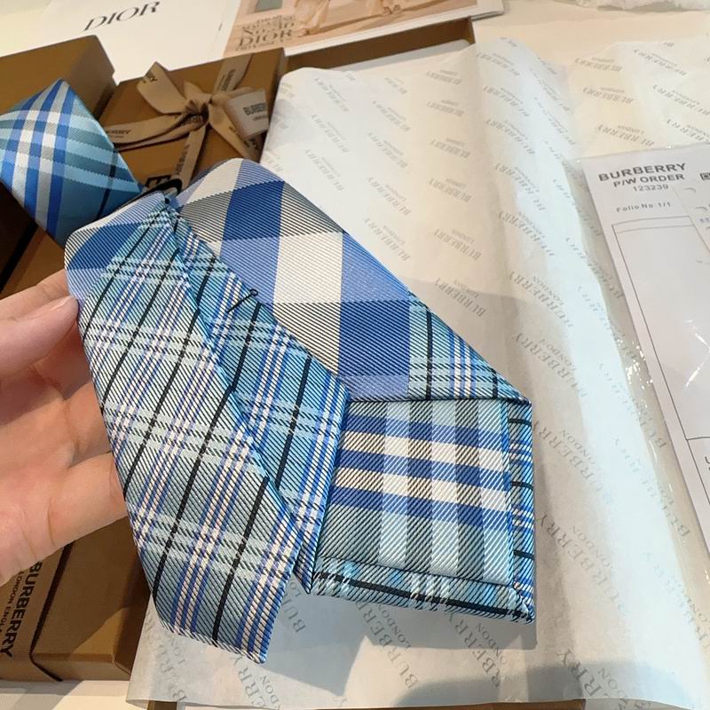 Burberry Tie hm (42)
