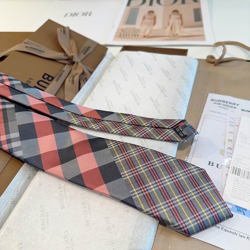 Burberry Tie hm (55)