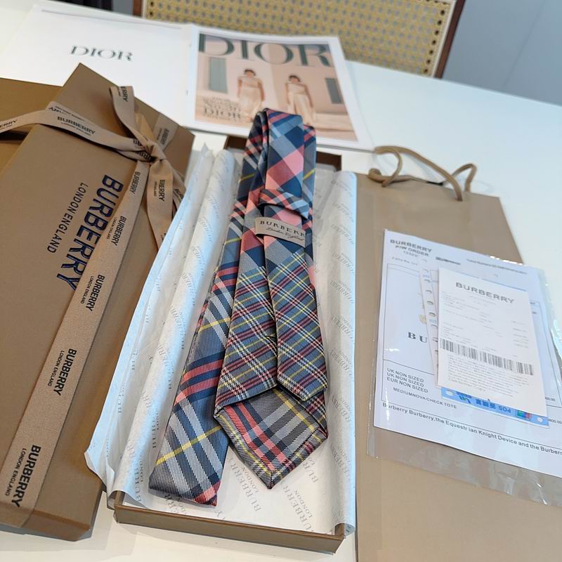 Burberry Tie hm (56)
