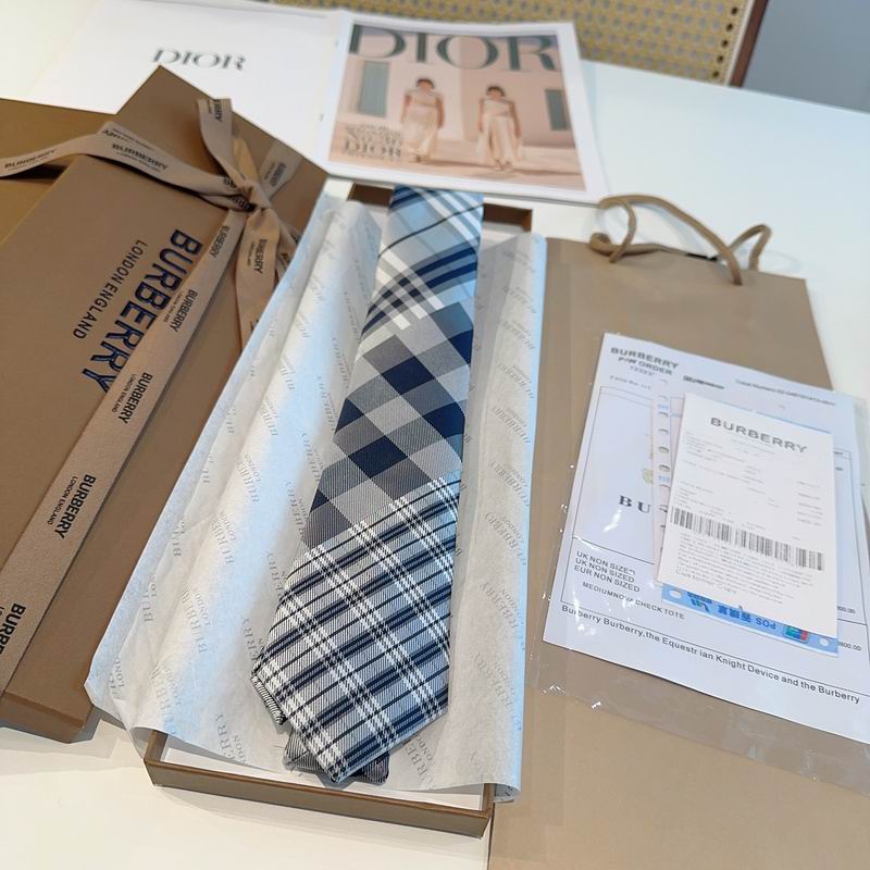 Burberry Tie hm (65)