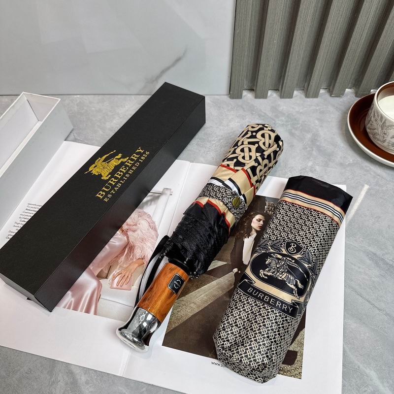 Burberry Umbrella (96)