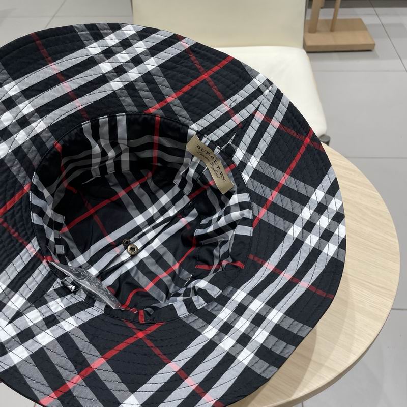 Burberry hat (10)
