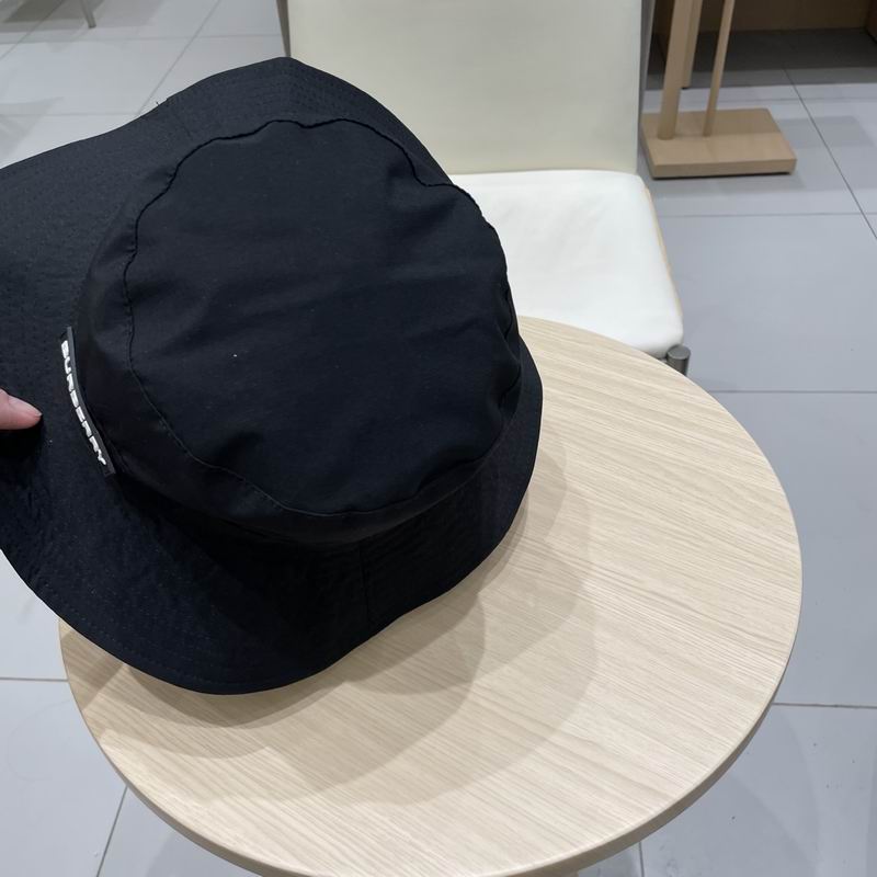 Burberry hat (11)