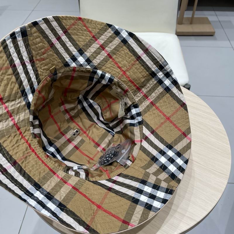 Burberry hat (19)