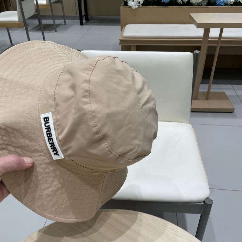 Burberry hat (21)