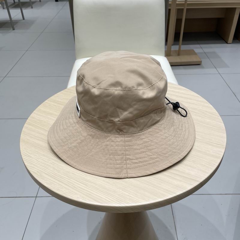 Burberry hat (26)