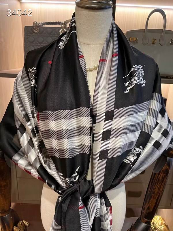 Burberry silk Scarf 90-180cm E18 (1)