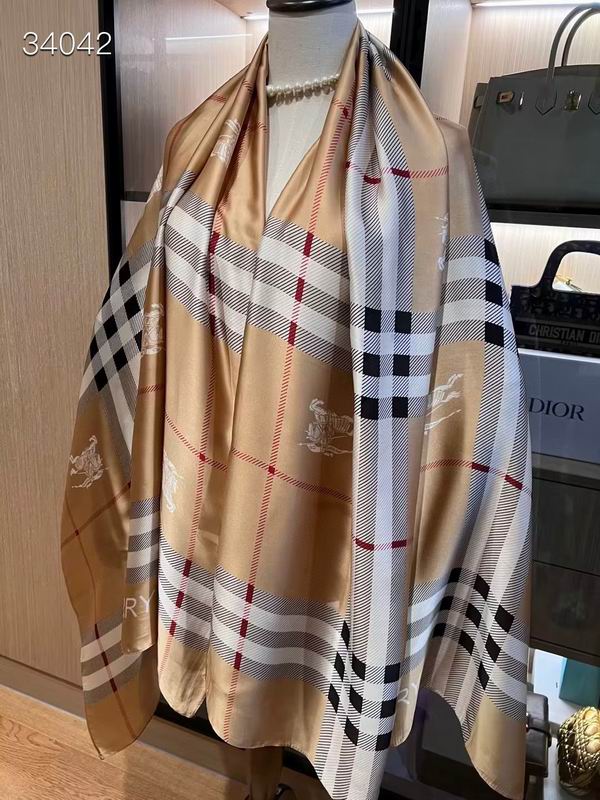 Burberry silk Scarf 90-180cm E18 (4)