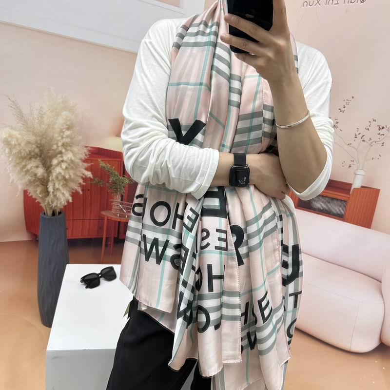 Burberry silk Scarf 90-180cm E19 (5)