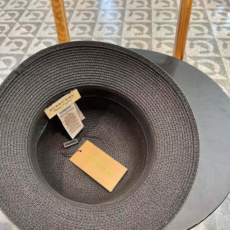 Burberry top hat (10)