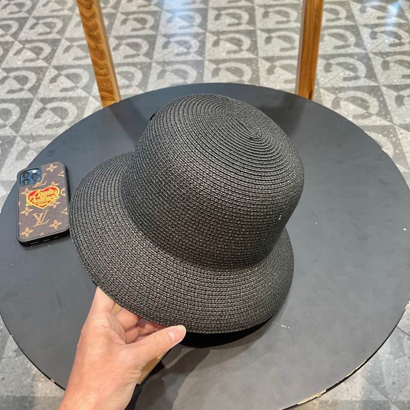 Burberry top hat (12)