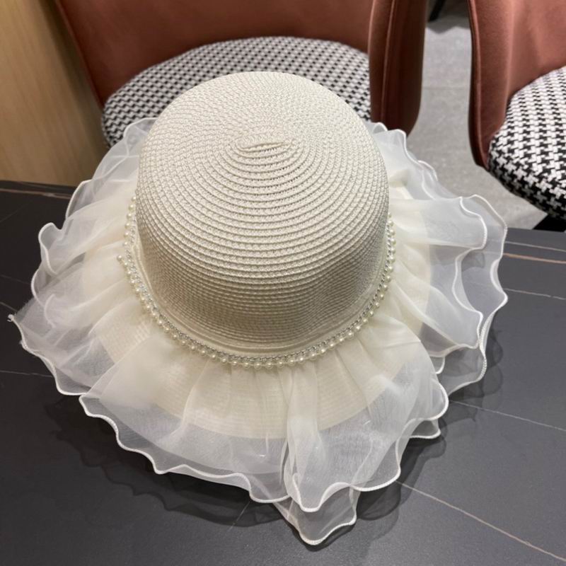 Burberry top hat (17)