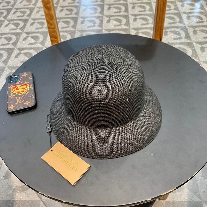 Burberry top hat (17)