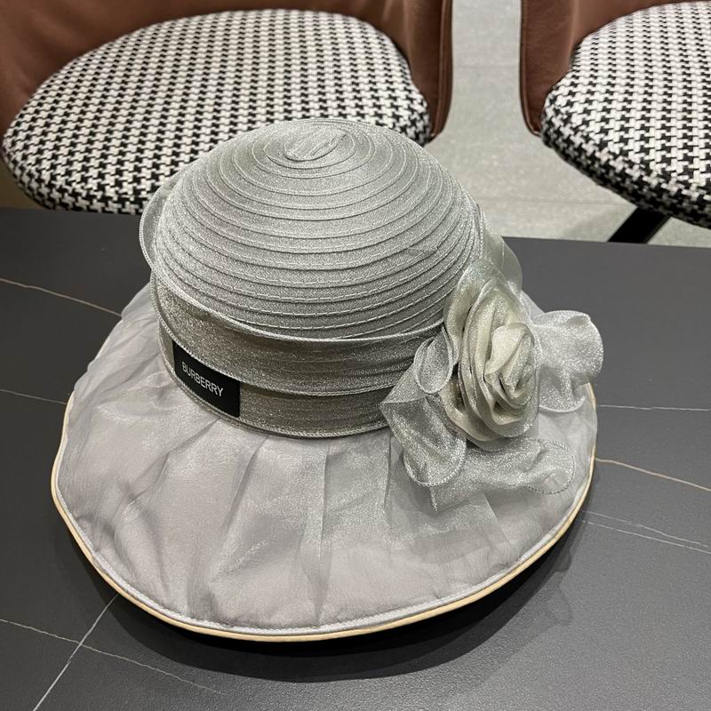 Burberry top hat (19)