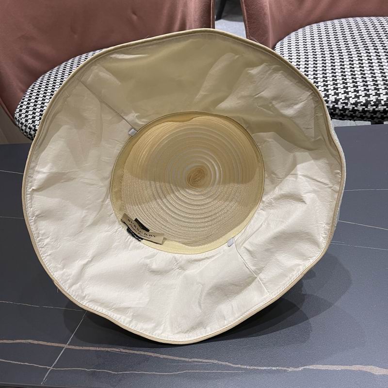 Burberry top hat (2)