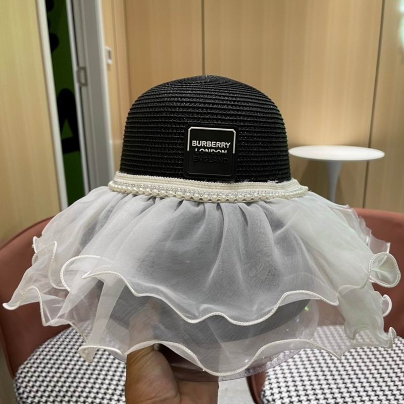 Burberry top hat (26)