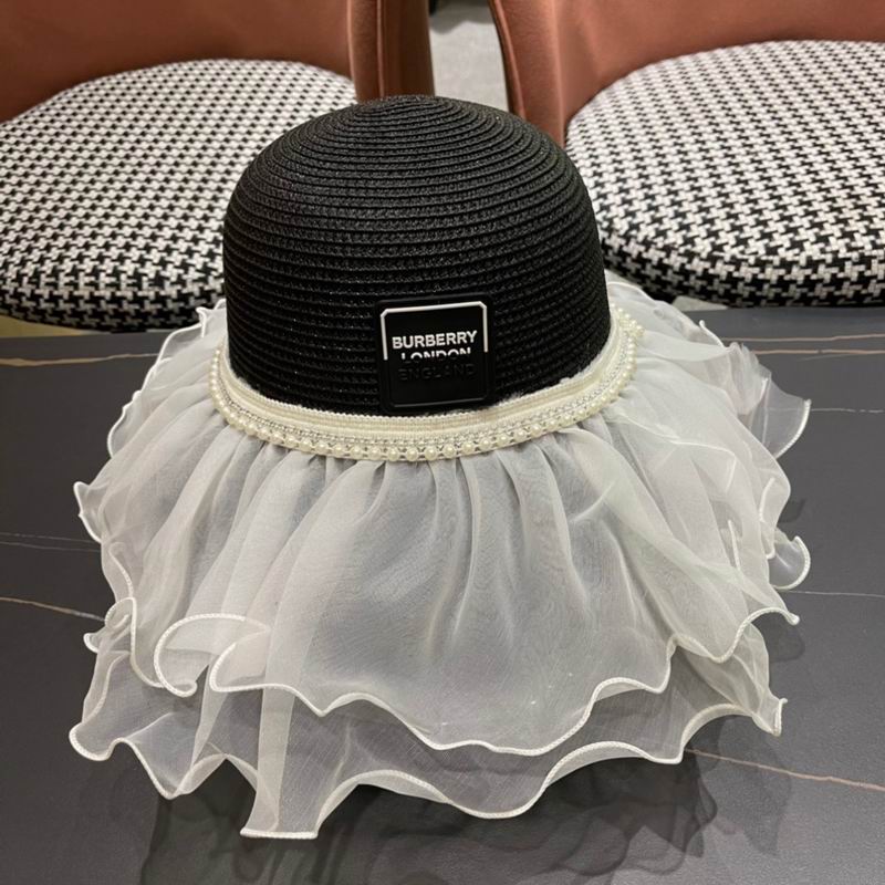 Burberry top hat (30)