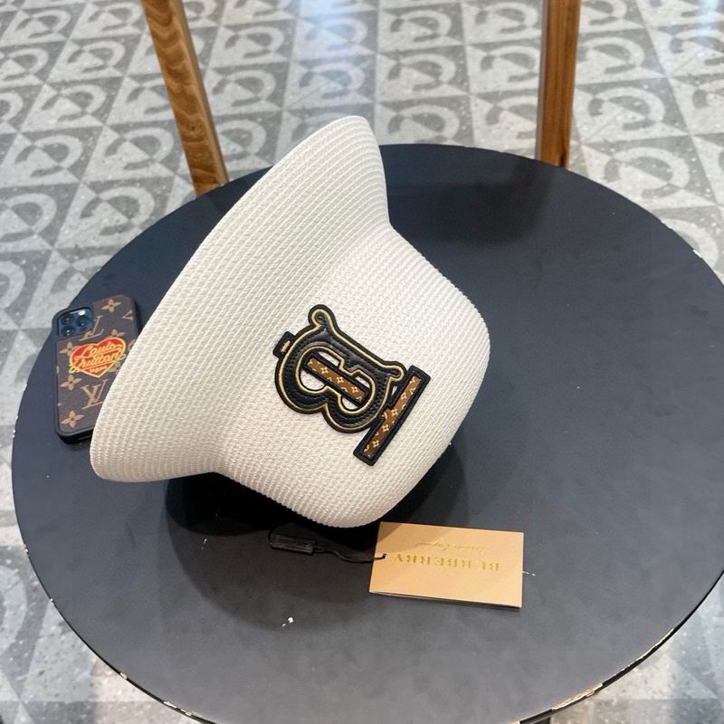 Burberry top hat (33)