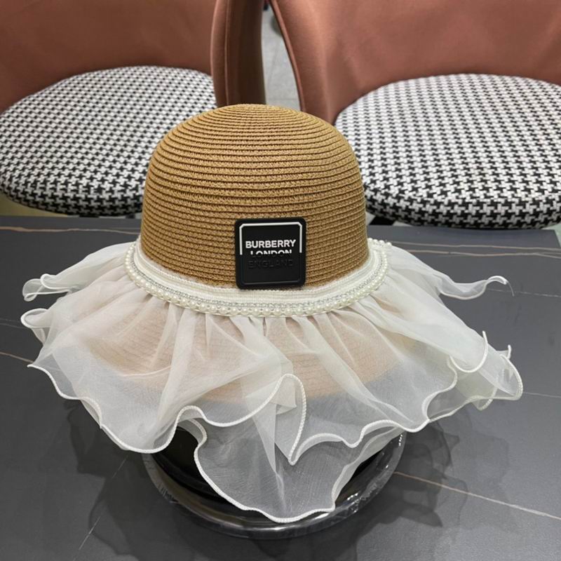 Burberry top hat (6)