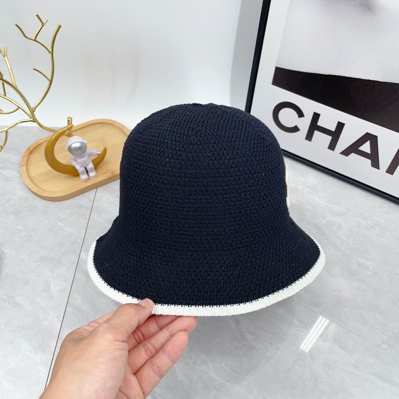 Celine hat dx (40)
