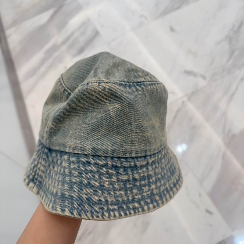 Celine hat dx (69)