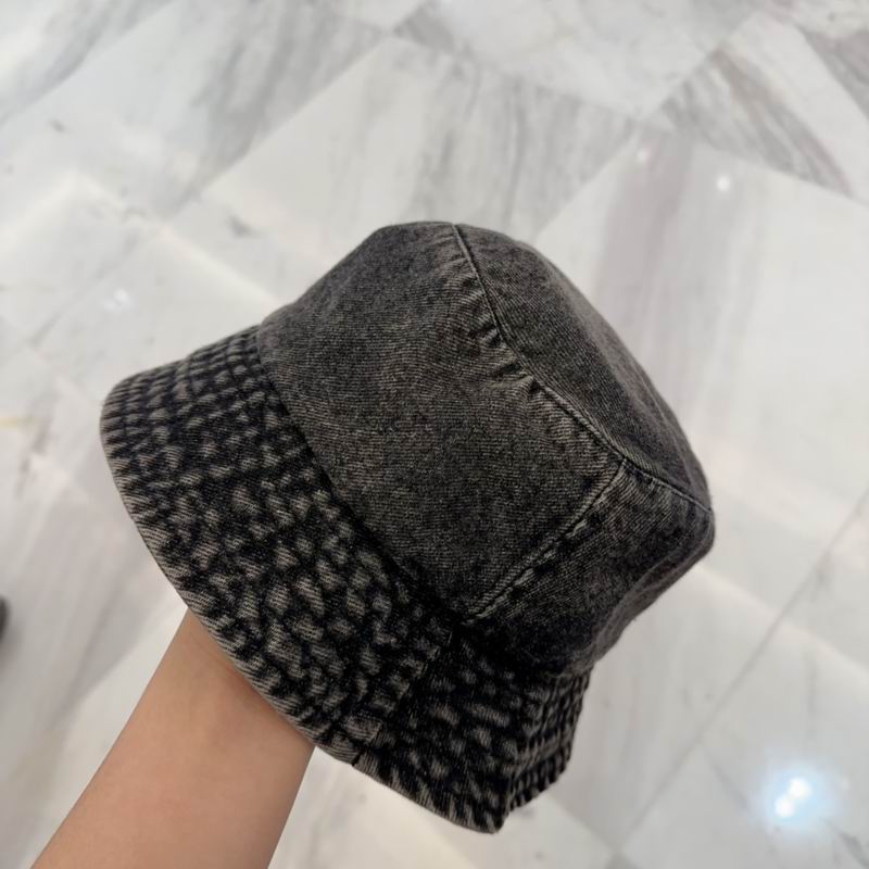 Celine hat dx (81)