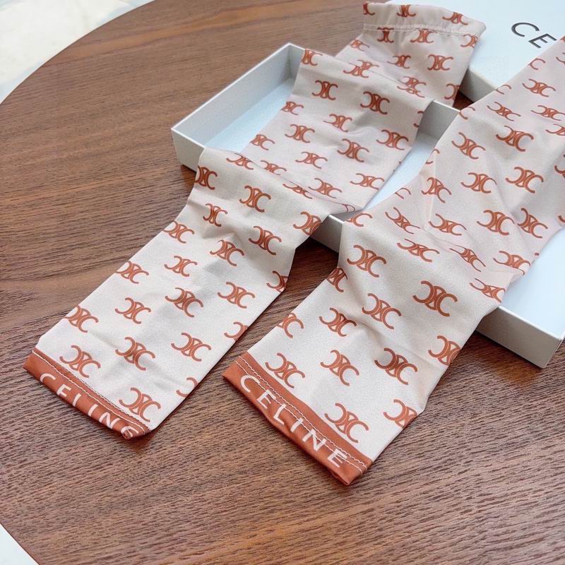 Celine oversleeve hh (7)