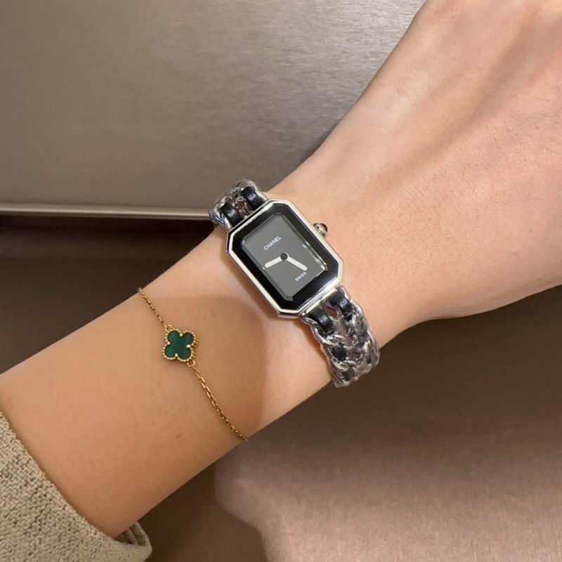 Chanel 20X26mm 35 (2)