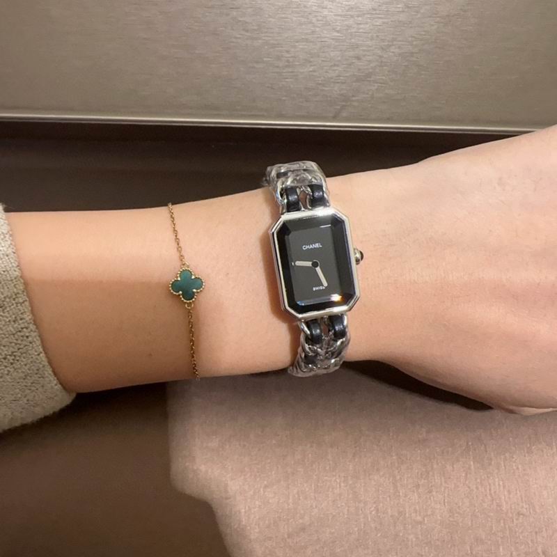 Chanel 20X26mm 35 (5)