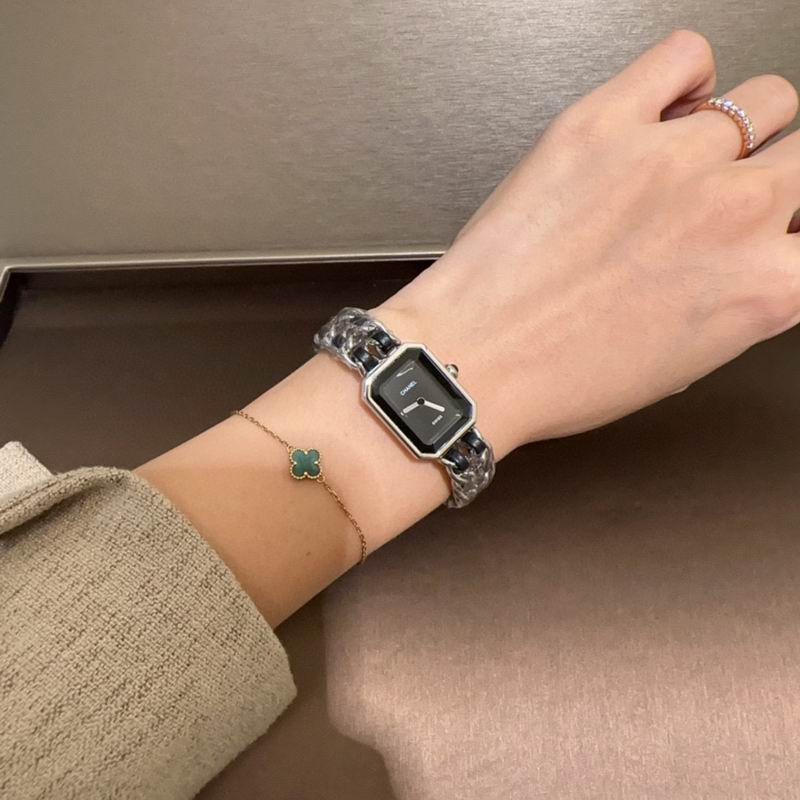 Chanel 20X26mm 35 (9)