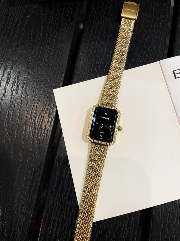 Chanel 21X26mm 49 (17)