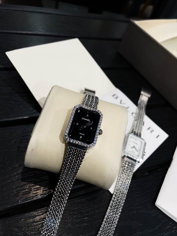 Chanel 21X26mm 49 (26)