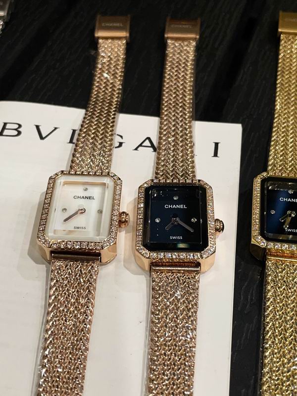 Chanel 21X26mm 49 (3)